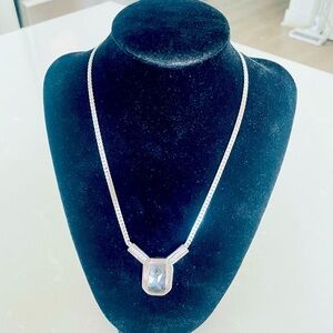VINTAGE SILVER TONE CRYSTAL NECKLACE